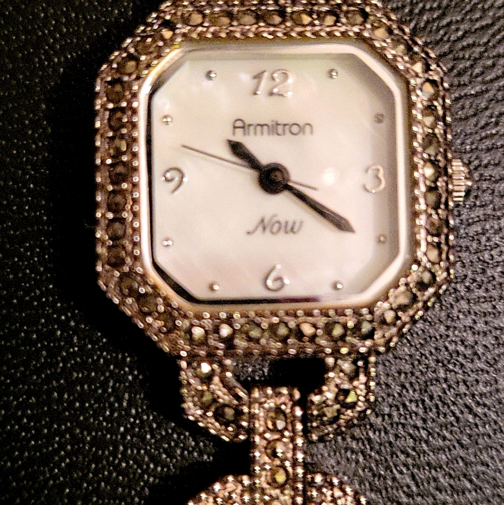Vintage womens Armitron watch